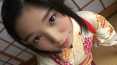 はじめまして矢部まりなです。 矢部まりな 13歳 中2