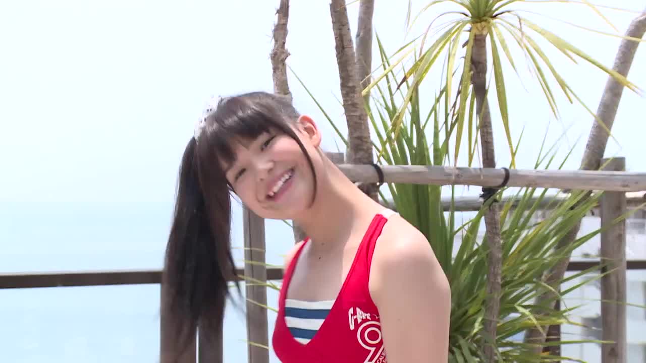 詩島萌々 学校なう ~夏休み水着なう~
