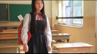 冴己來歩 @クレープ新1年生 14弾 教室で部活の練習♪